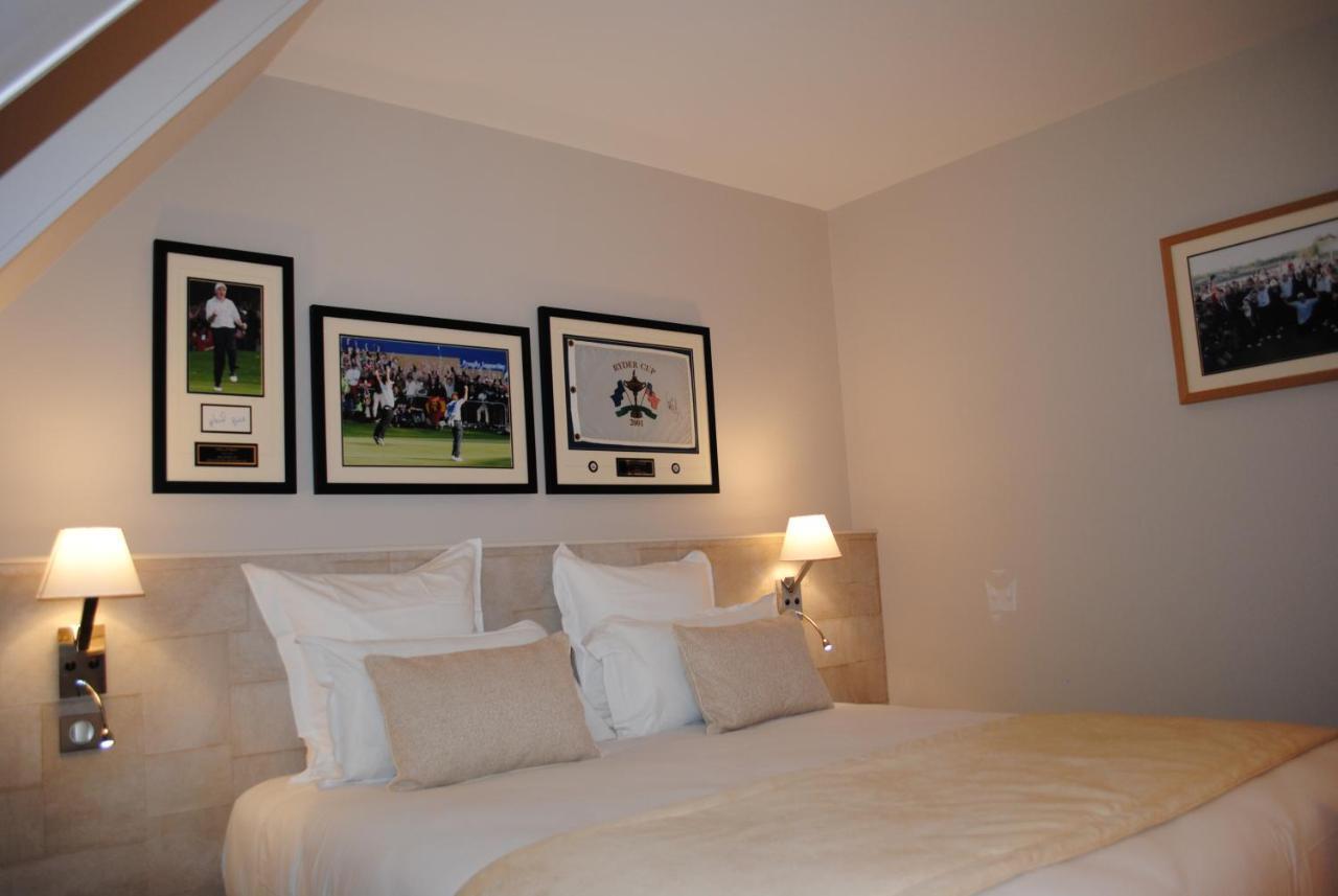 Grand Slam Hotel Le Vaudreuil Exterior photo